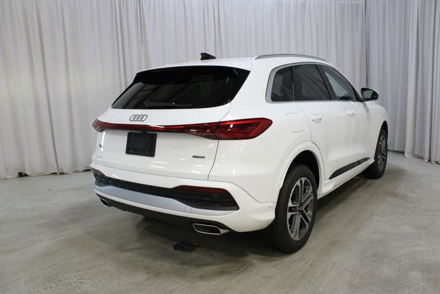 New 2025 Audi Q5 Premium Plus image 25