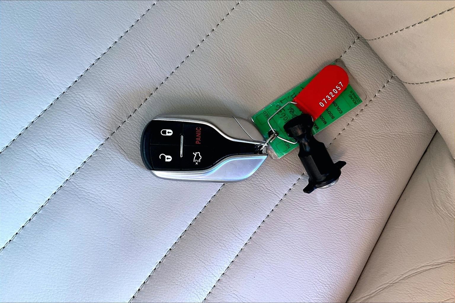 Used 2017 Maserati Levante image 10