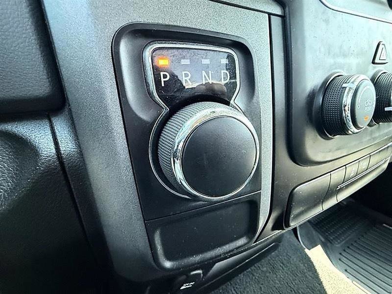 Used 2020 RAM 1500 Express w/ Express Value Package RWD image 28