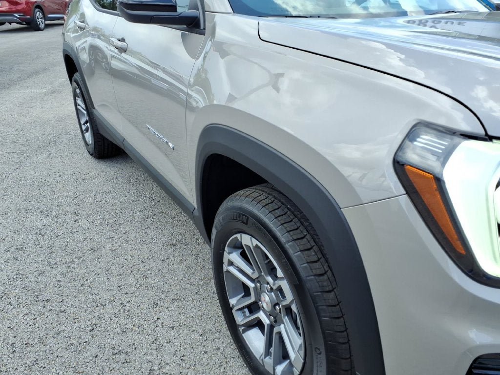 New 2026 GMC Terrain Elevation FWD image 17