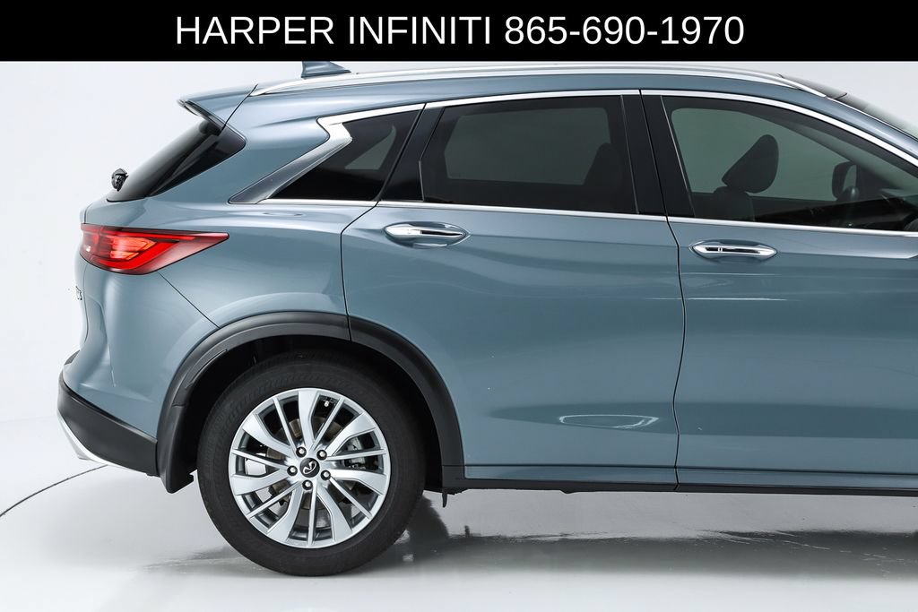 Used 2023 INFINITI QX50 Luxe AWD/4WD image 12
