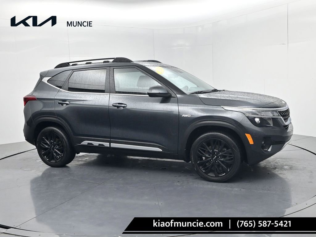 Certified 2023 Kia Seltos Nightfall Edition AWD/4WD image 1