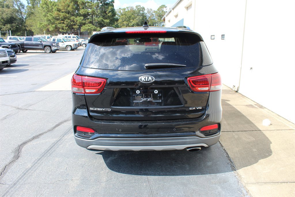 Used 2019 Kia Sorento EX w/ EX Touring Package image 14