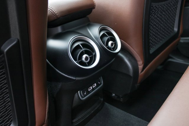 Used 2024 Alfa Romeo Stelvio Ti image 36