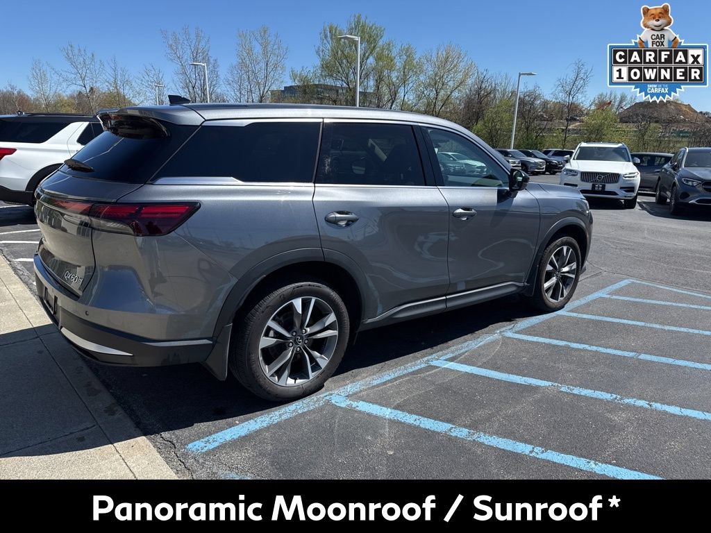 Certified 2026 INFINITI QX60 Pure w/ Cargo Package AWD/4WD image 4