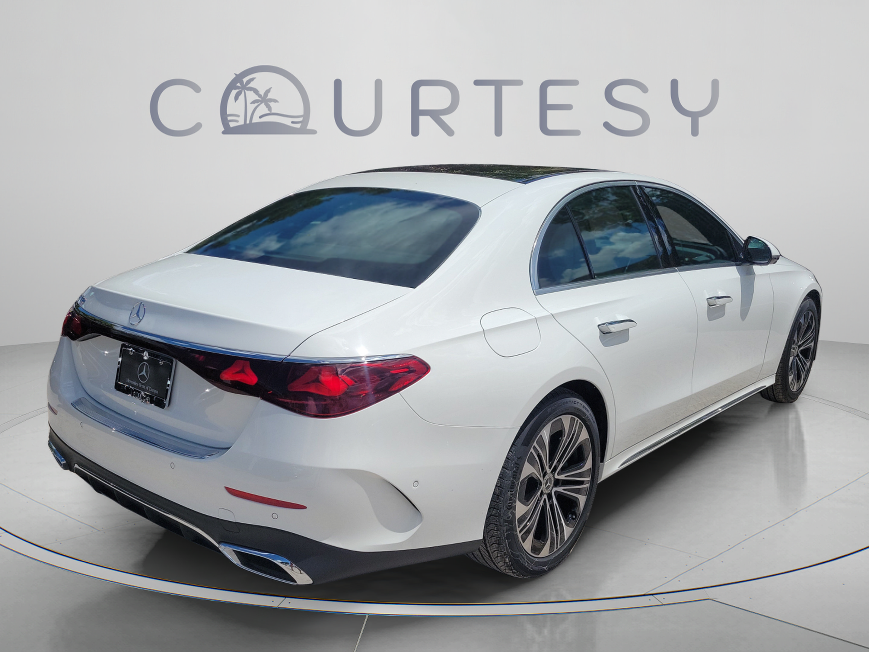New 2026 Mercedes-Benz E 350 Sedan image 3