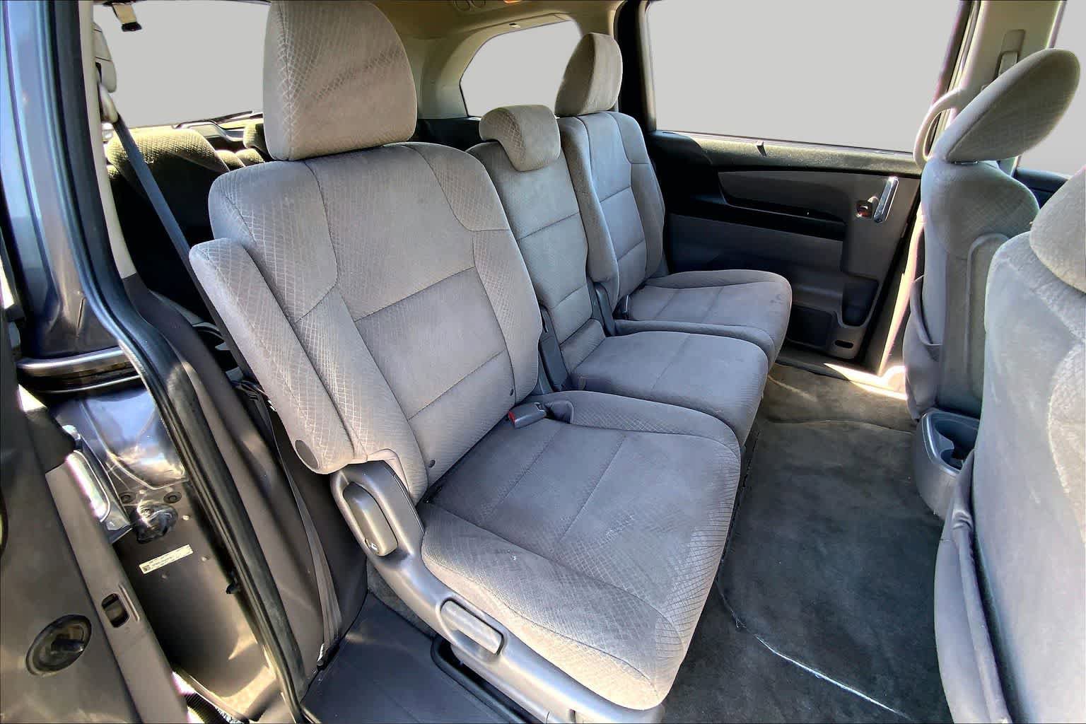 Used 2015 Honda Odyssey EX image 19