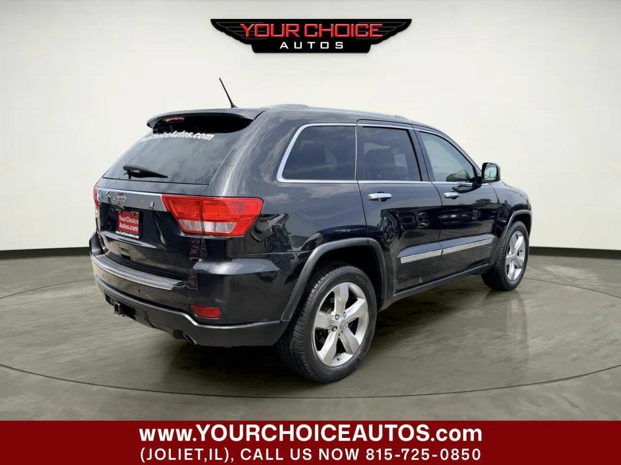 Used 2012 Jeep Grand Cherokee Overland AWD/4WD image 7