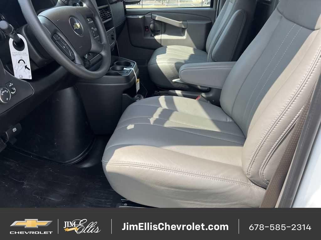 New 2025 Chevrolet Express 2500 w/ Driver Convenience Package RWD image 12