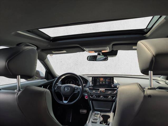 Used 2018 Honda Accord Sport image 19