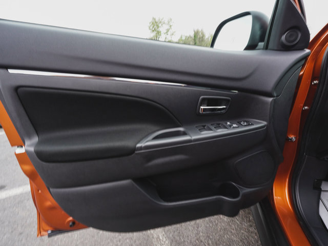 New 2025 Mitsubishi Outlander Sport ES image 9