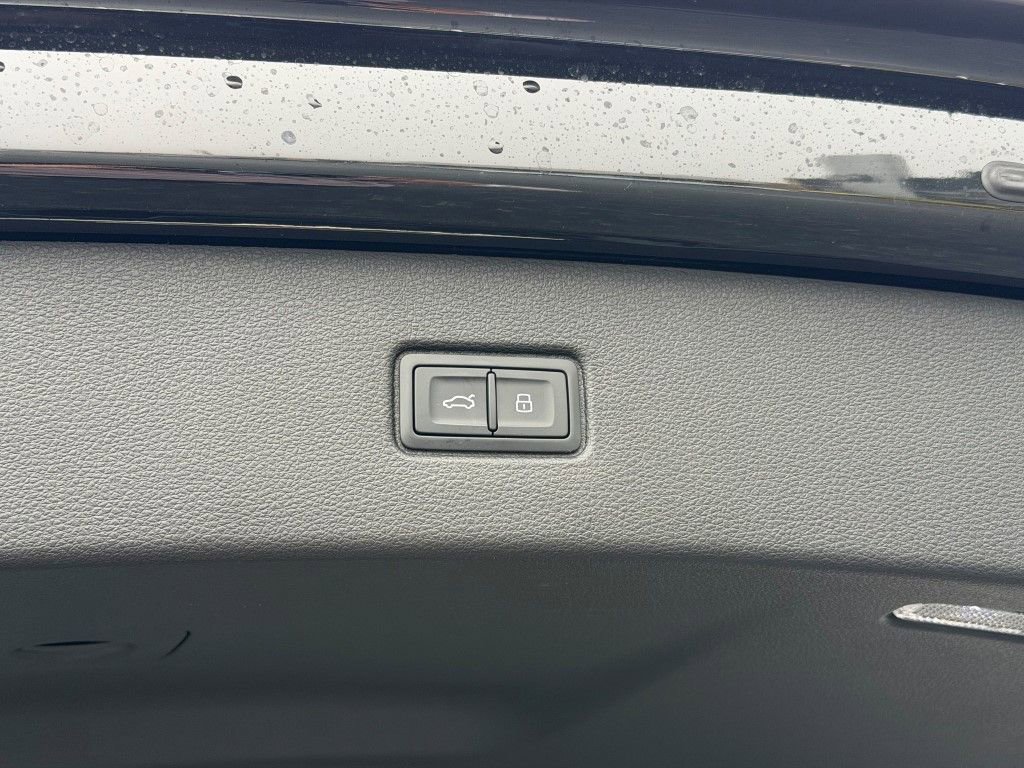 New 2026 Audi Q7 3.0T Premium Plus image 17