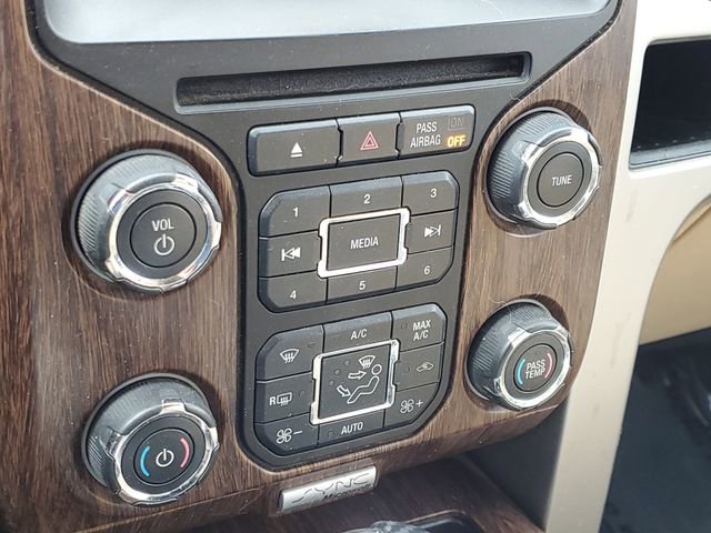 Used 2013 Ford F150 Lariat w/ Mid Equipment Group image 28