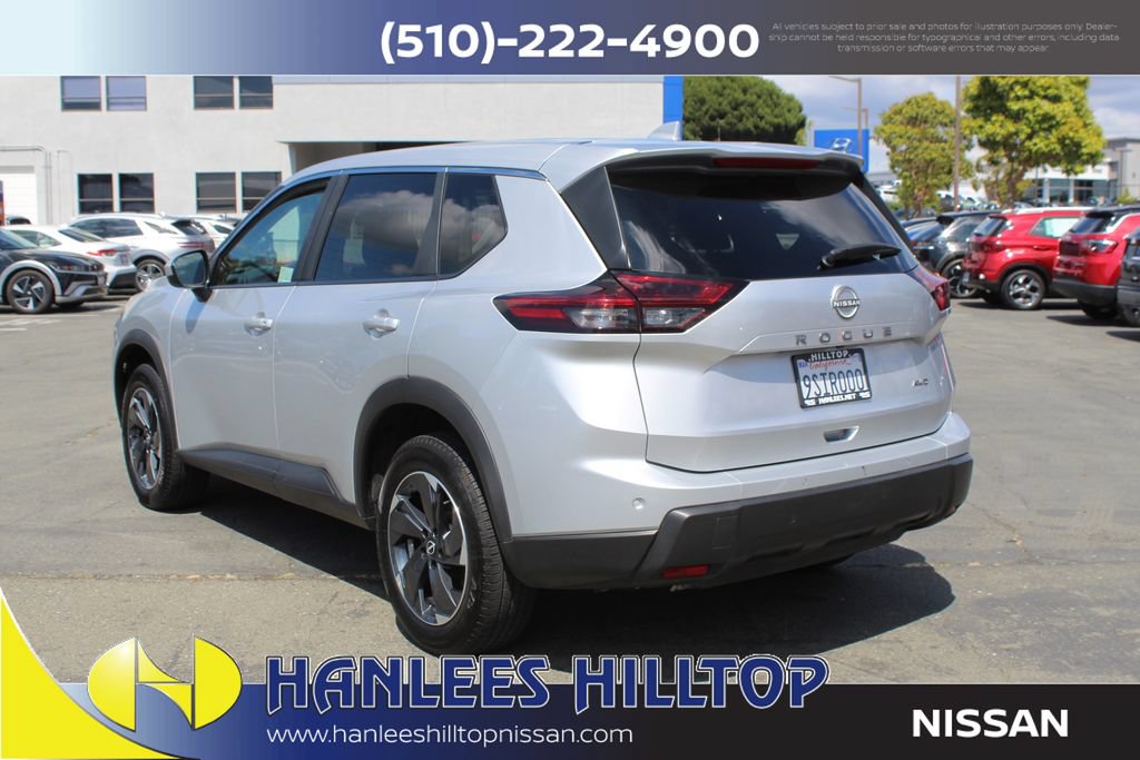Used 2025 Nissan Rogue SV AWD/4WD image 9