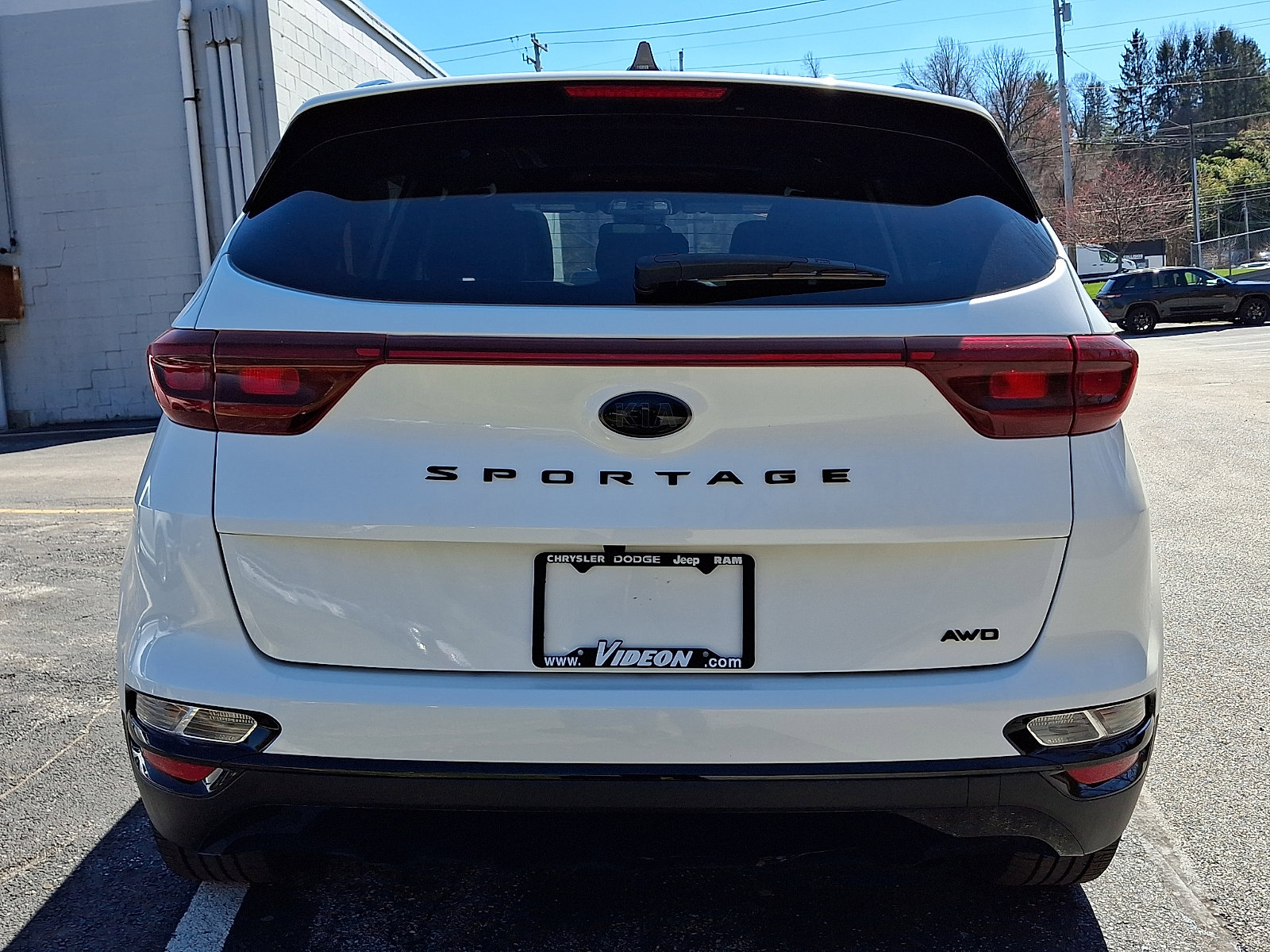 Used 2022 Kia Sportage Nightfall Edition image 5