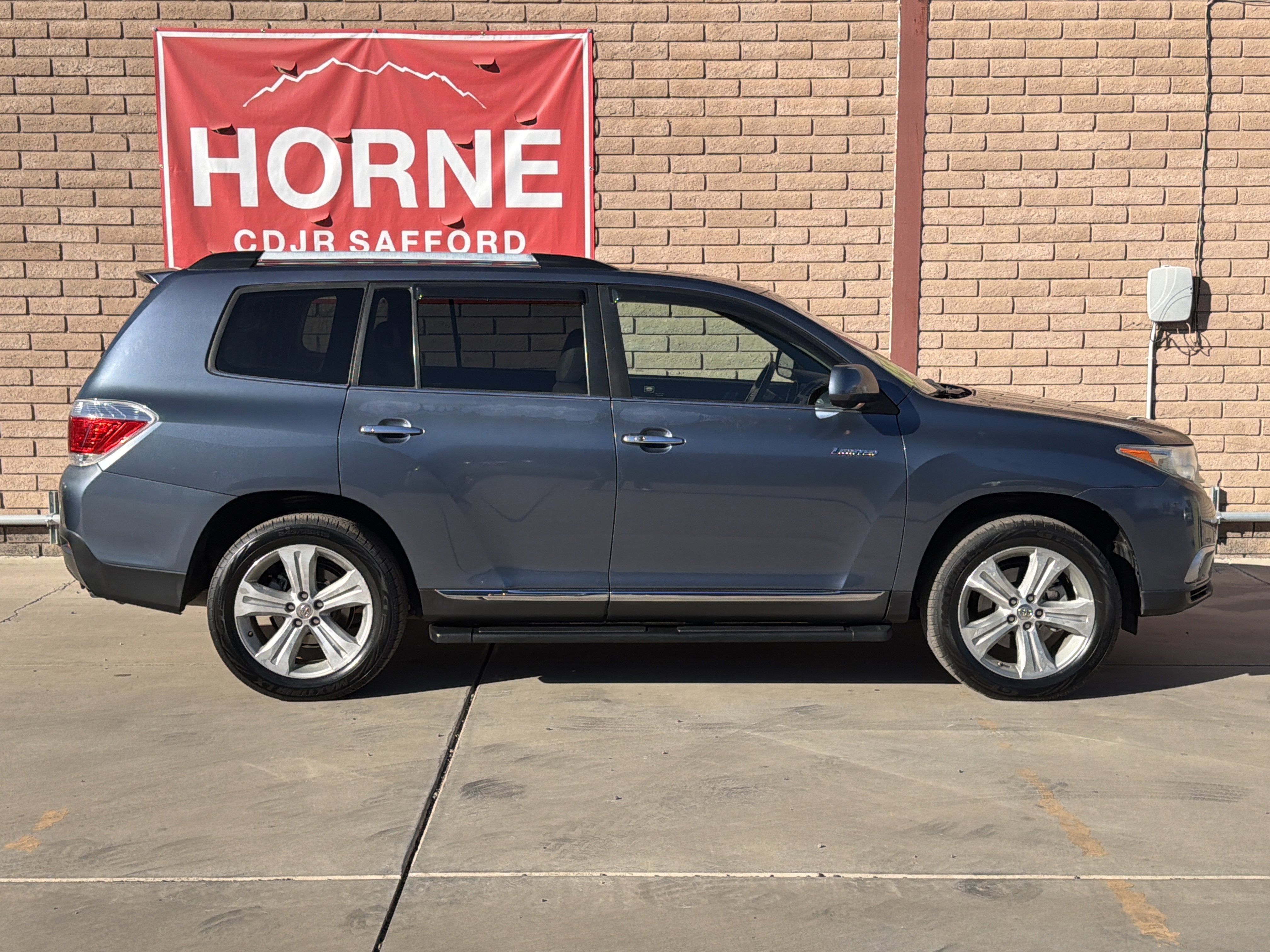 Used 2012 Toyota Highlander Limited image 7