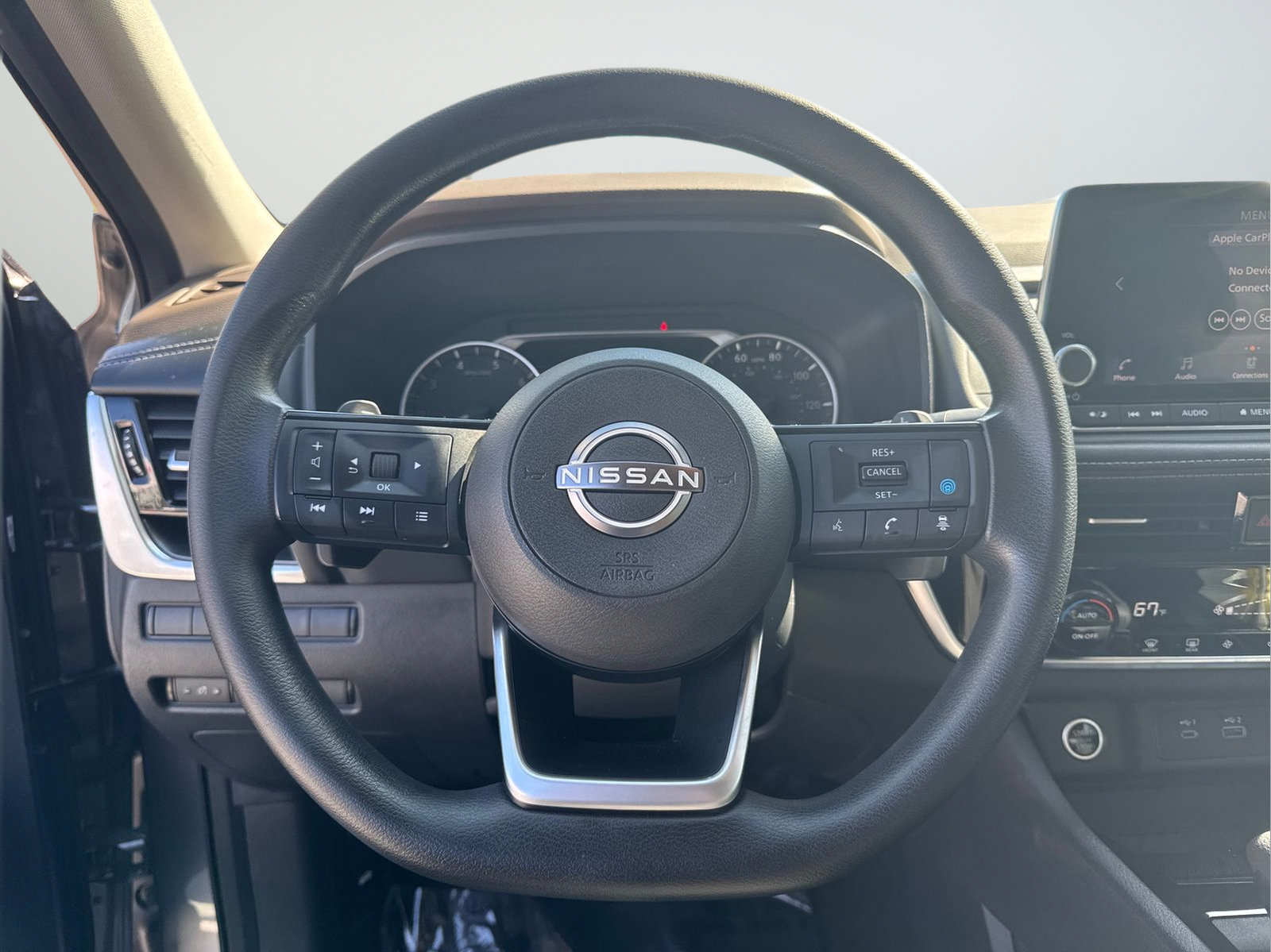 Certified 2022 Nissan Rogue SV FWD image 17