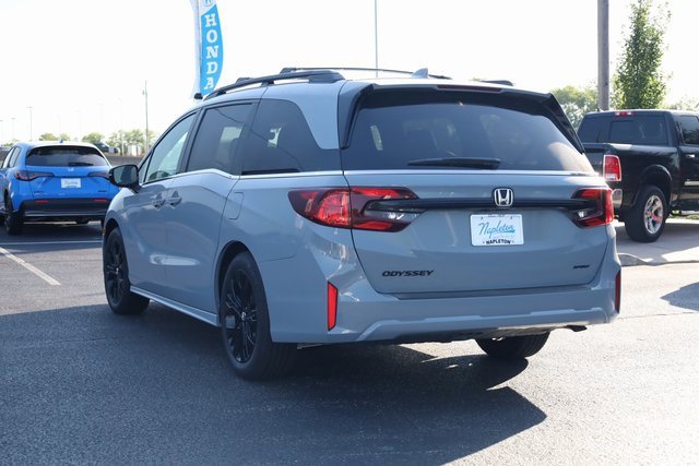 New 2026 Honda Odyssey Sport-L image 5