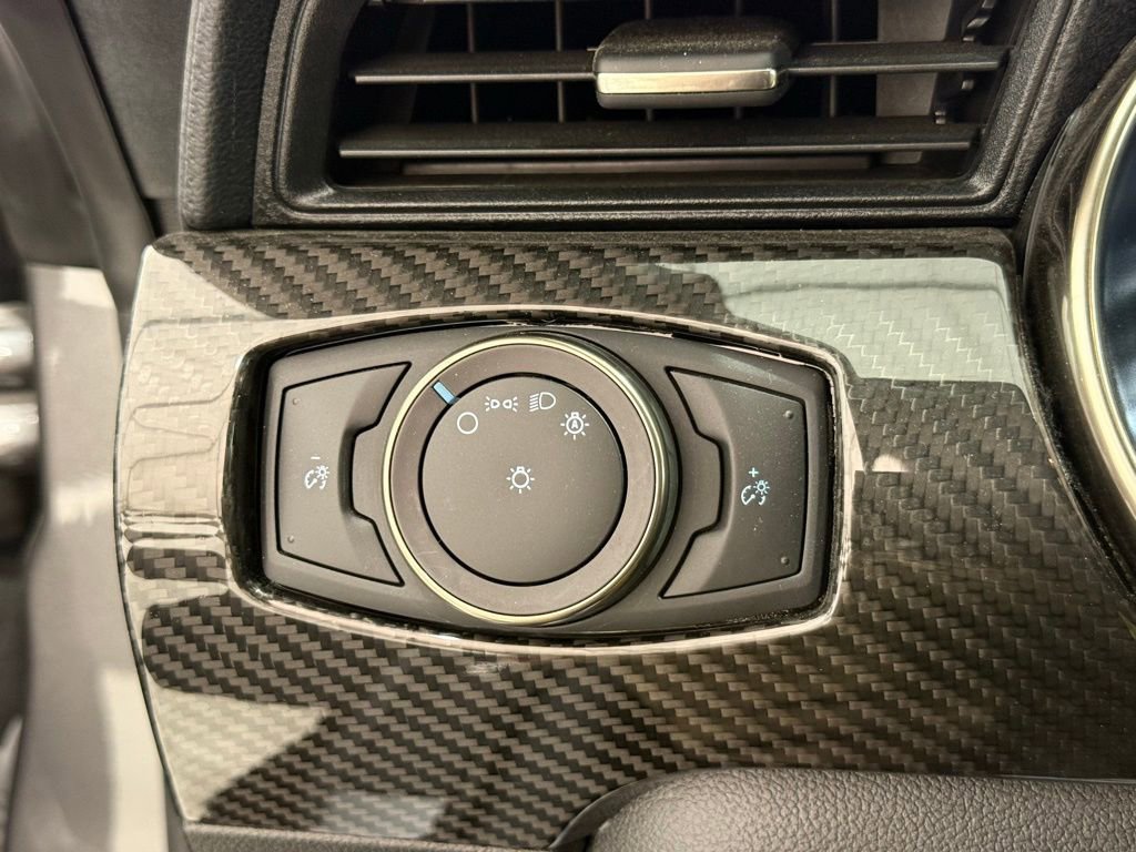 Used 2021 Ford Mustang Shelby GT500 w/ Carbon Fiber Track Pack image 22