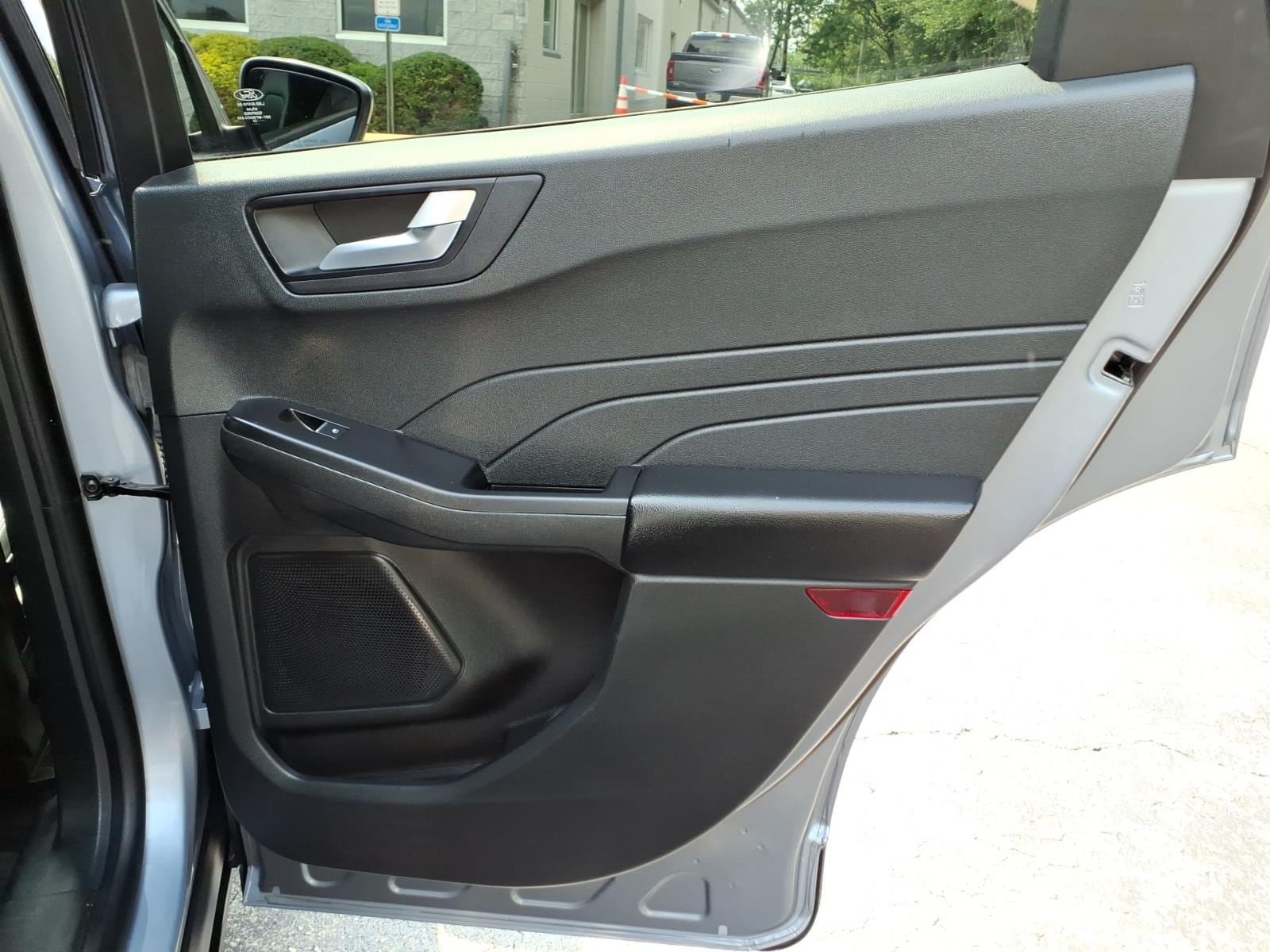 Certified 2022 Ford Escape SEL FWD image 27