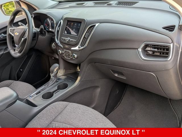Used 2024 Chevrolet Equinox LT FWD image 37