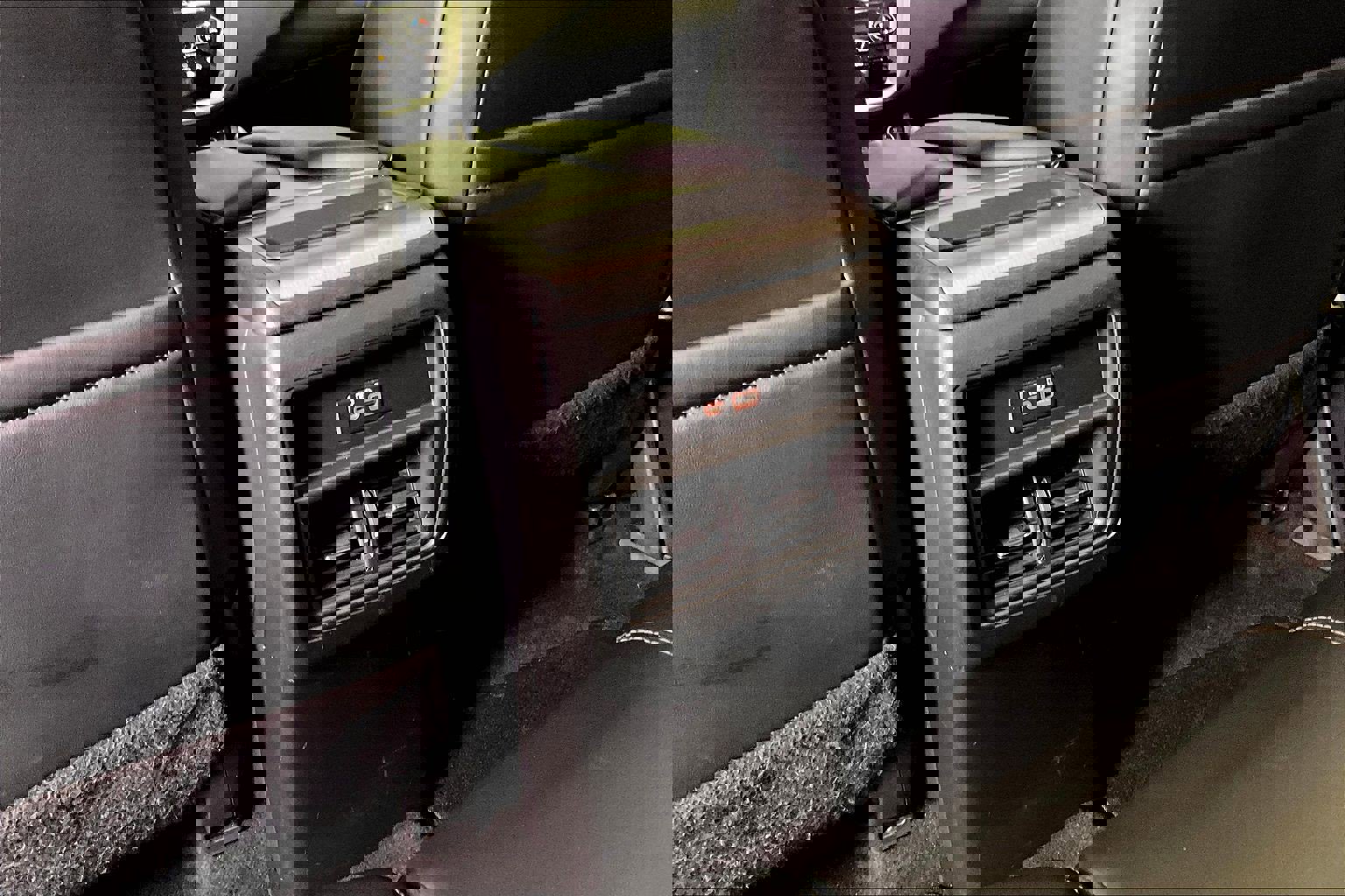 Used 2023 Nissan Murano SV image 10