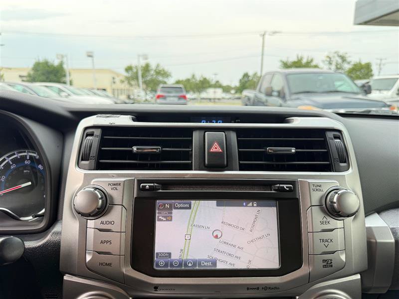 Used 2019 Toyota 4Runner SR5 AWD/4WD image 37