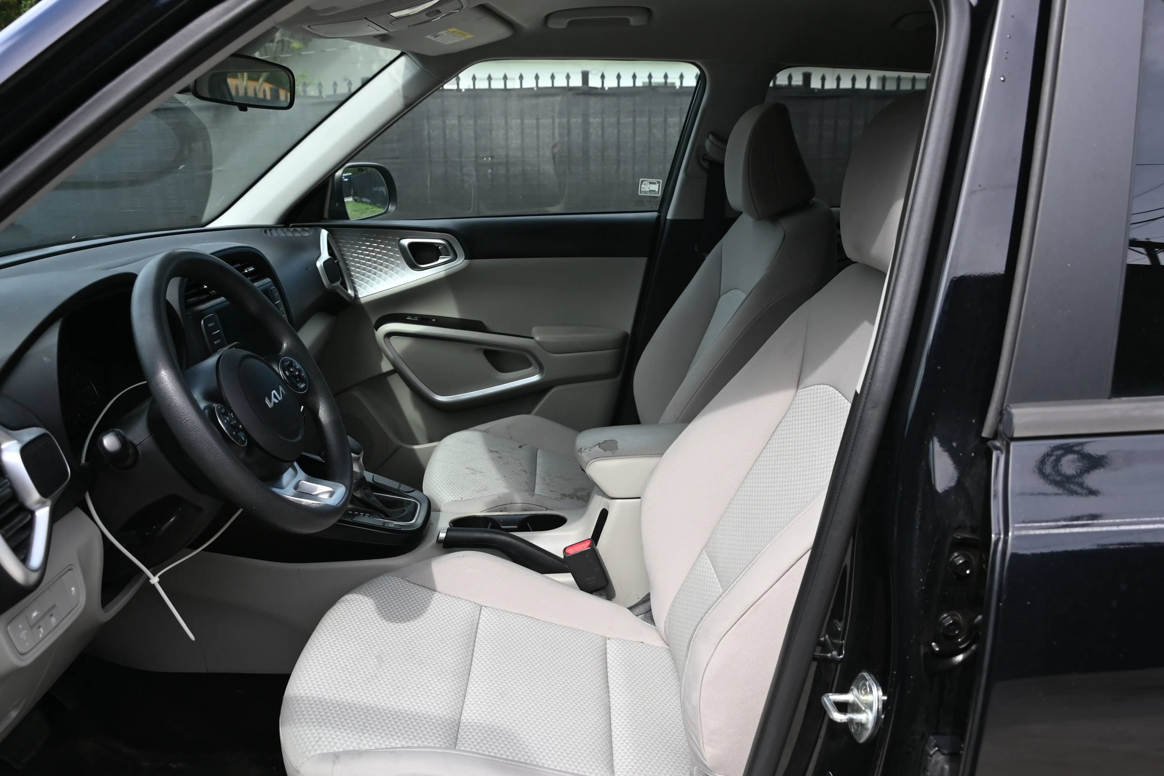 Used 2022 Kia Soul LX w/ Technology Package FWD image 13