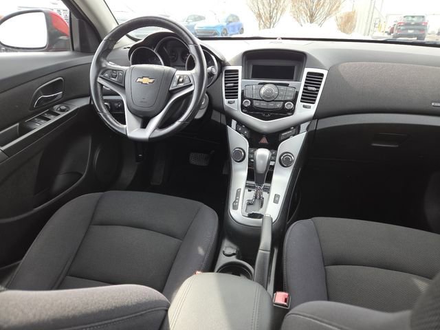 Used 2013 Chevrolet Cruze LT image 22
