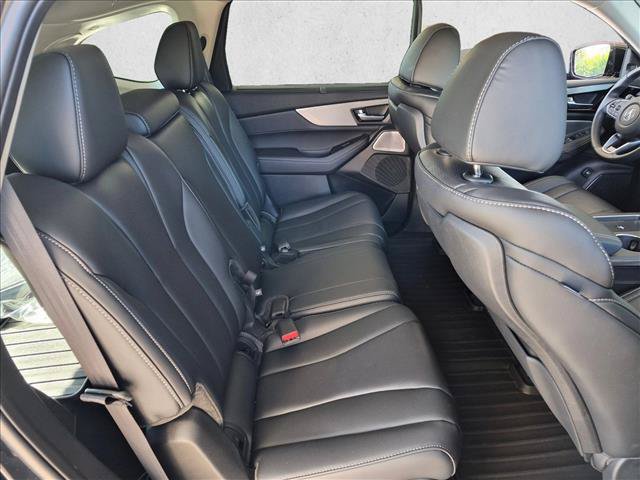 Certified 2026 Acura MDX w/ Technology Package FWD image 17