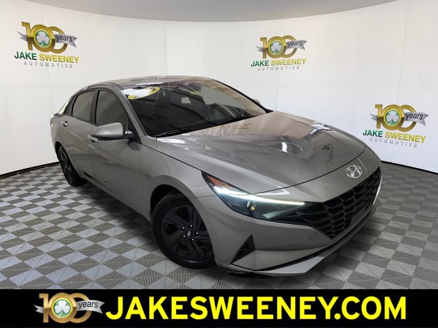Used 2022 Hyundai Elantra SEL w/ Convenience Package