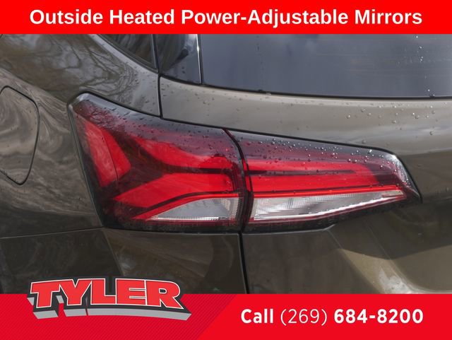 Used 2023 Chevrolet Equinox RS w/ RS Leather Package image 13