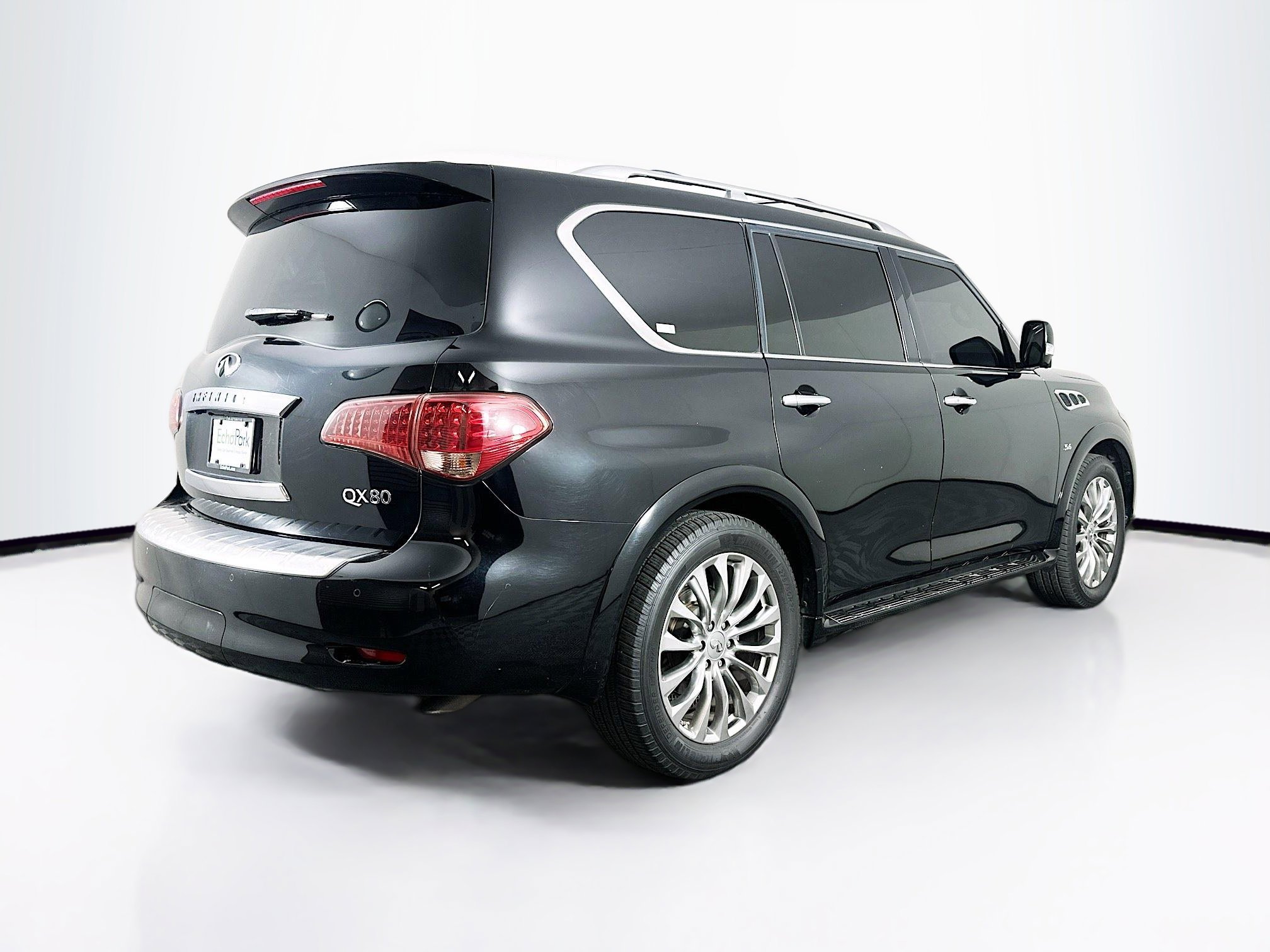 Used 2016 INFINITI QX80 Luxe w/ 22" Wheel Package RWD image 9