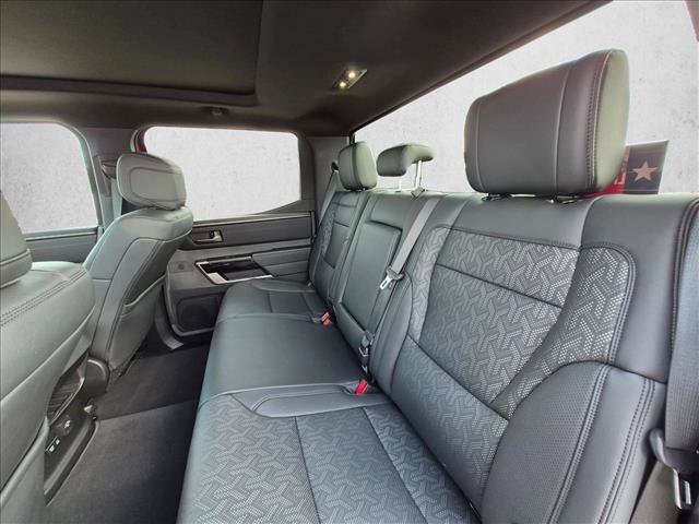 Used 2025 Toyota Tundra Limited AWD/4WD image 14