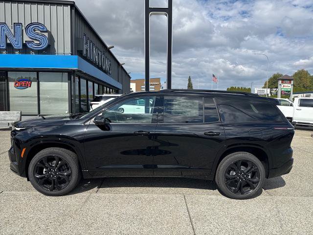 New 2027 Chevrolet Traverse RS w/ LPO, Floor Liner Package AWD/4WD image 3