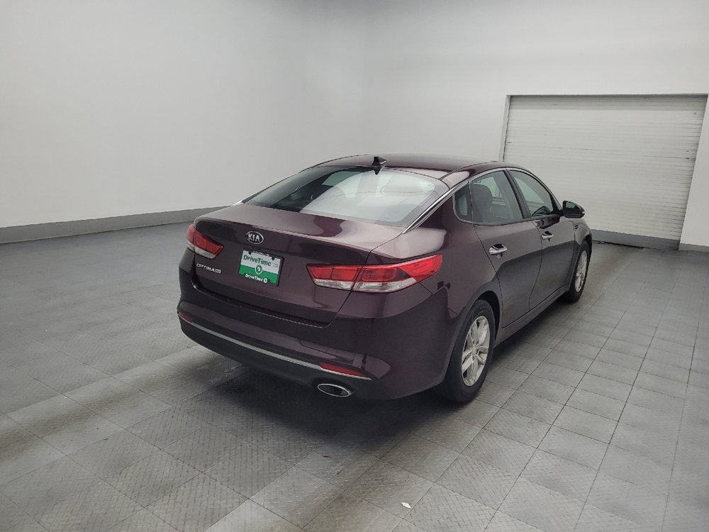 Used 2018 Kia Optima LX image 9