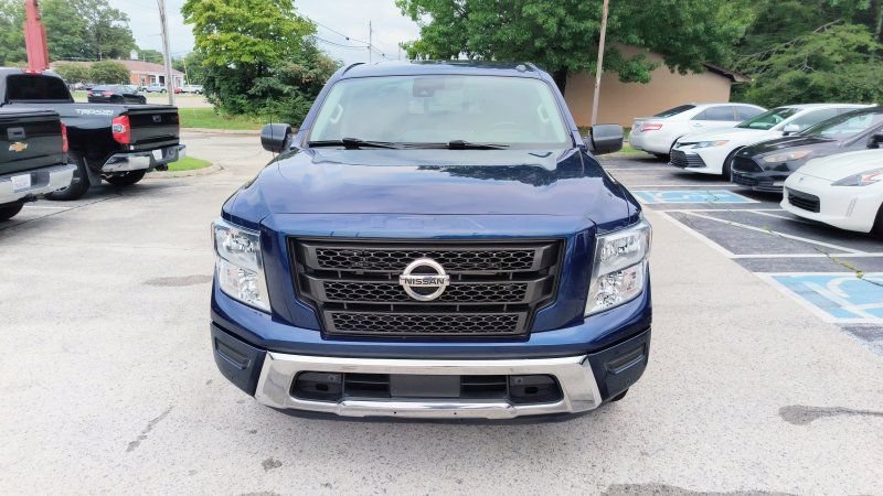 Used 2021 Nissan Titan SV w/ SV Convenience Package RWD image 8