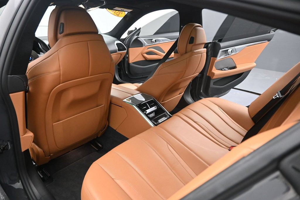 Used 2022 BMW M850i Gran Coupe xDrive AWD/4WD image 17