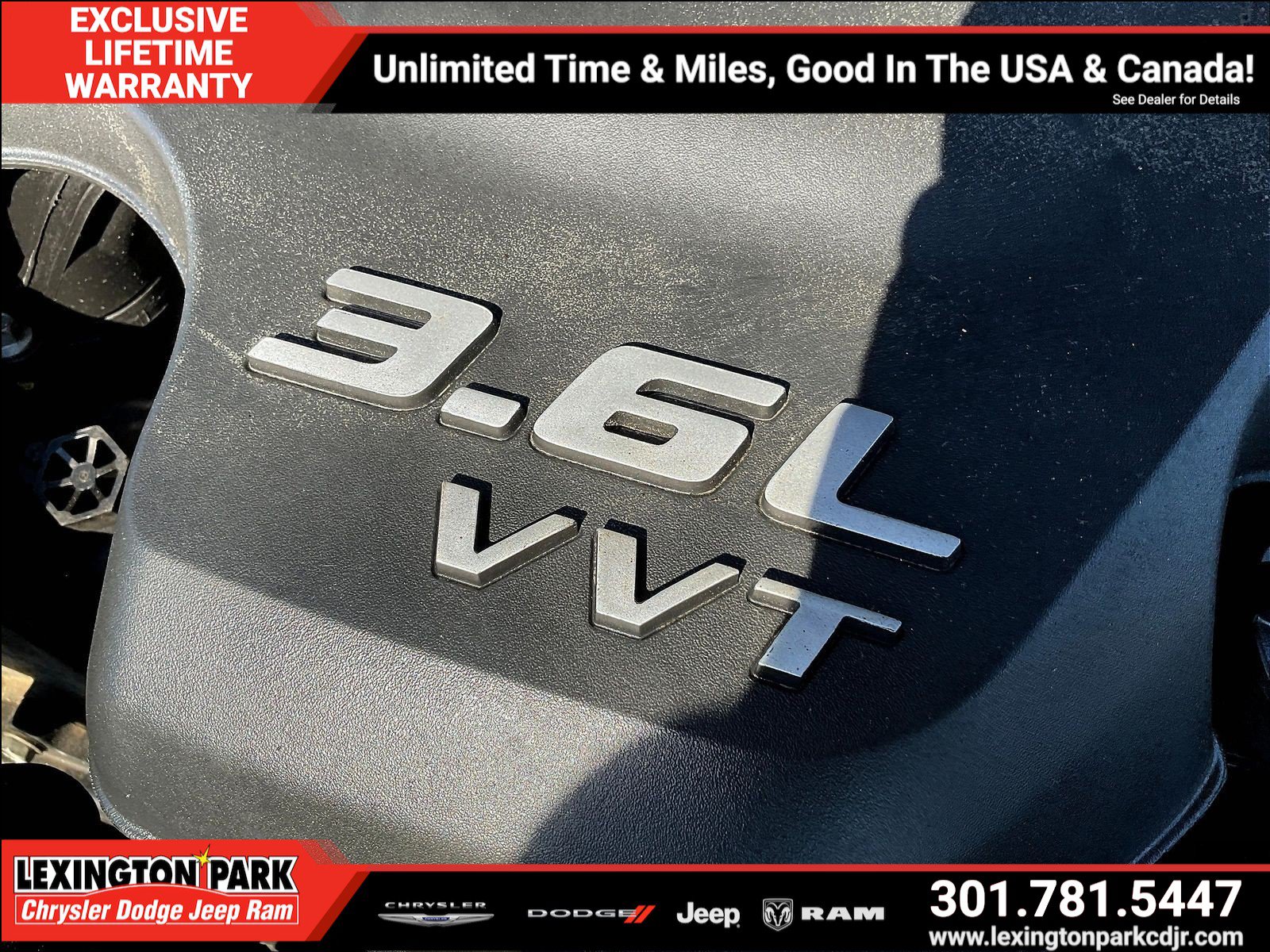 Used 2018 Chrysler 300 S RWD image 29