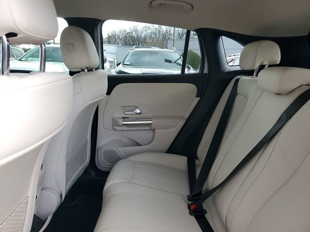 Used 2022 Mercedes-Benz GLA 250 image 12