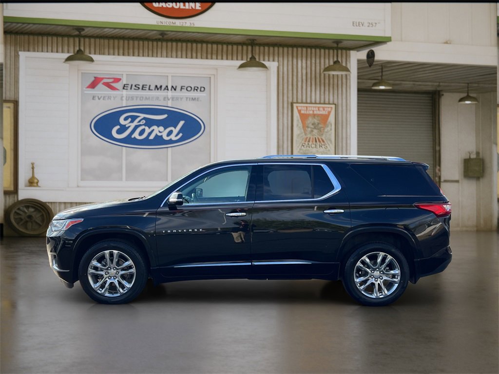 Used 2021 Chevrolet Traverse High Country image 3