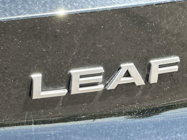 Used 2023 Nissan Leaf S FWD image 17