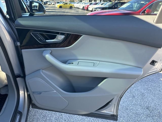 Used 2018 Audi Q7 3.0T Premium Plus image 34