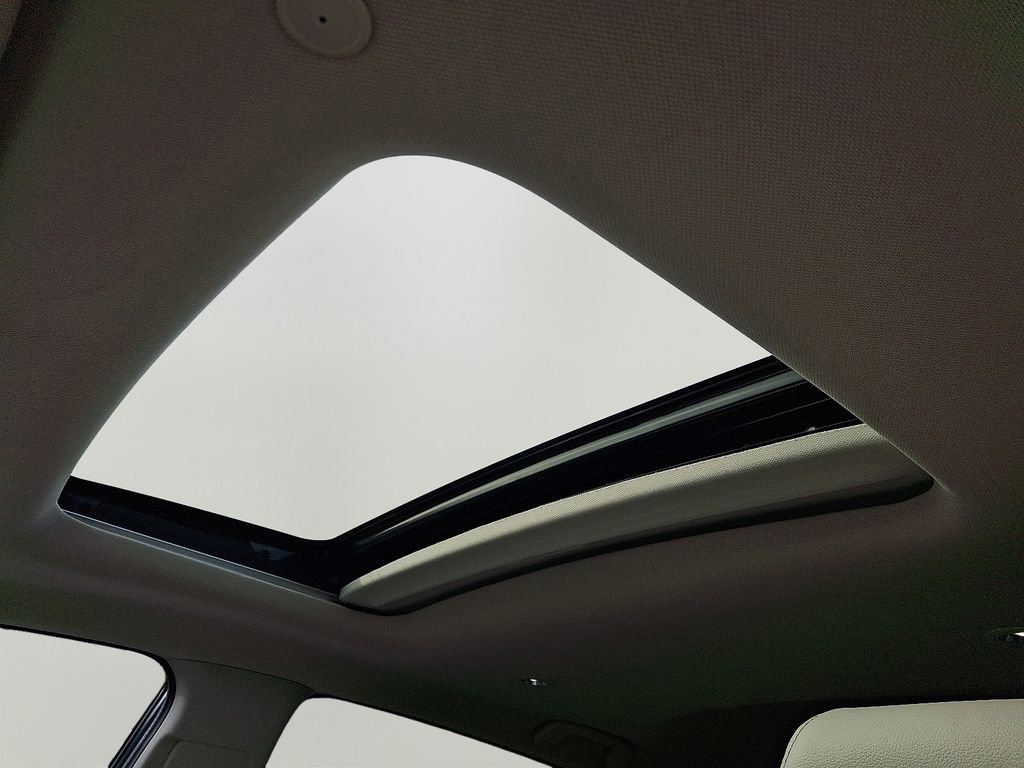 Used 2023 Honda HR-V EX-L image 14