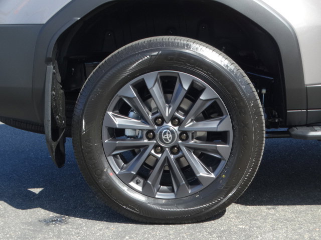 New 2026 Toyota Land Cruiser AWD/4WD image 4