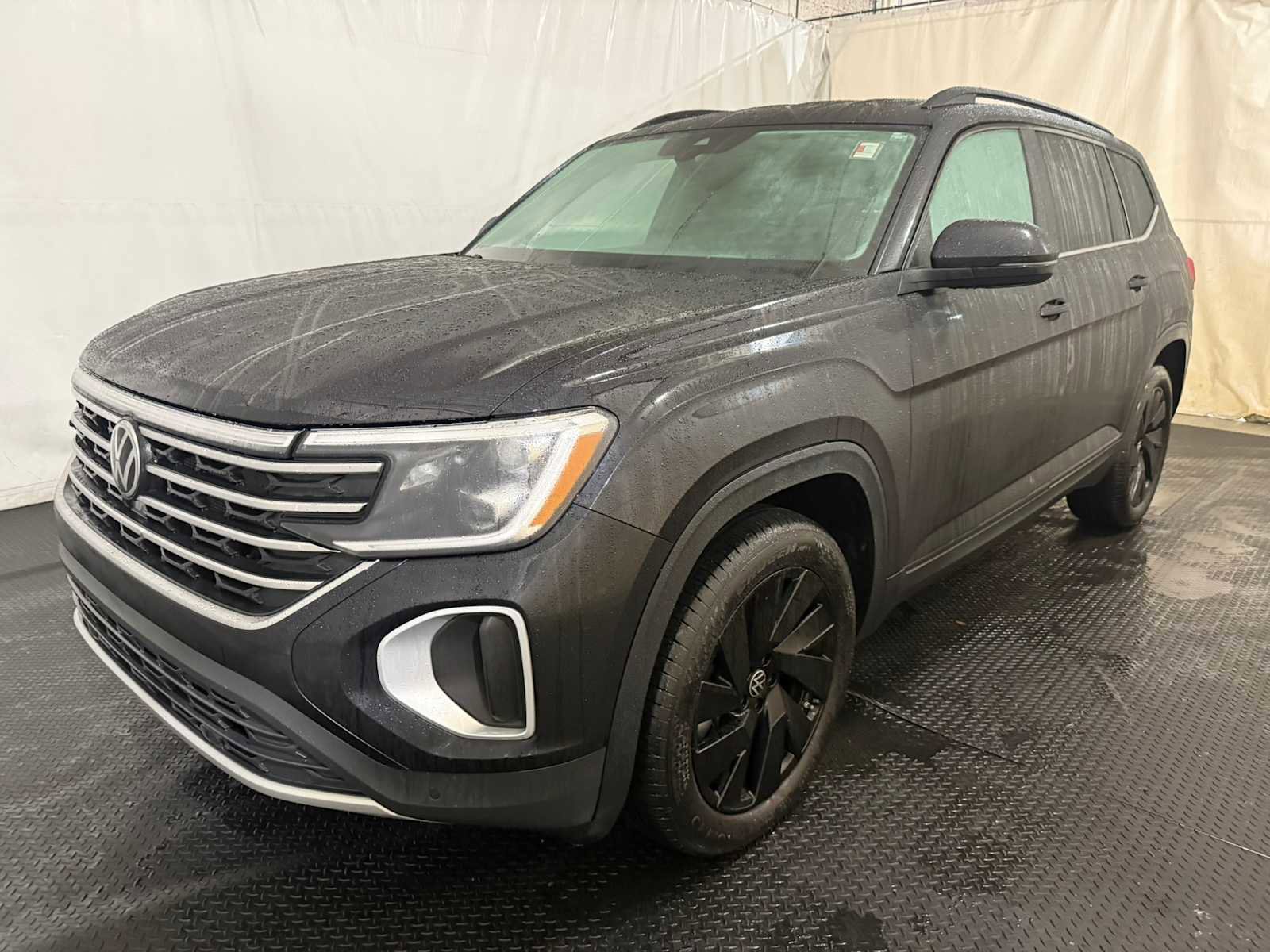 Certified 2025 Volkswagen Atlas SE