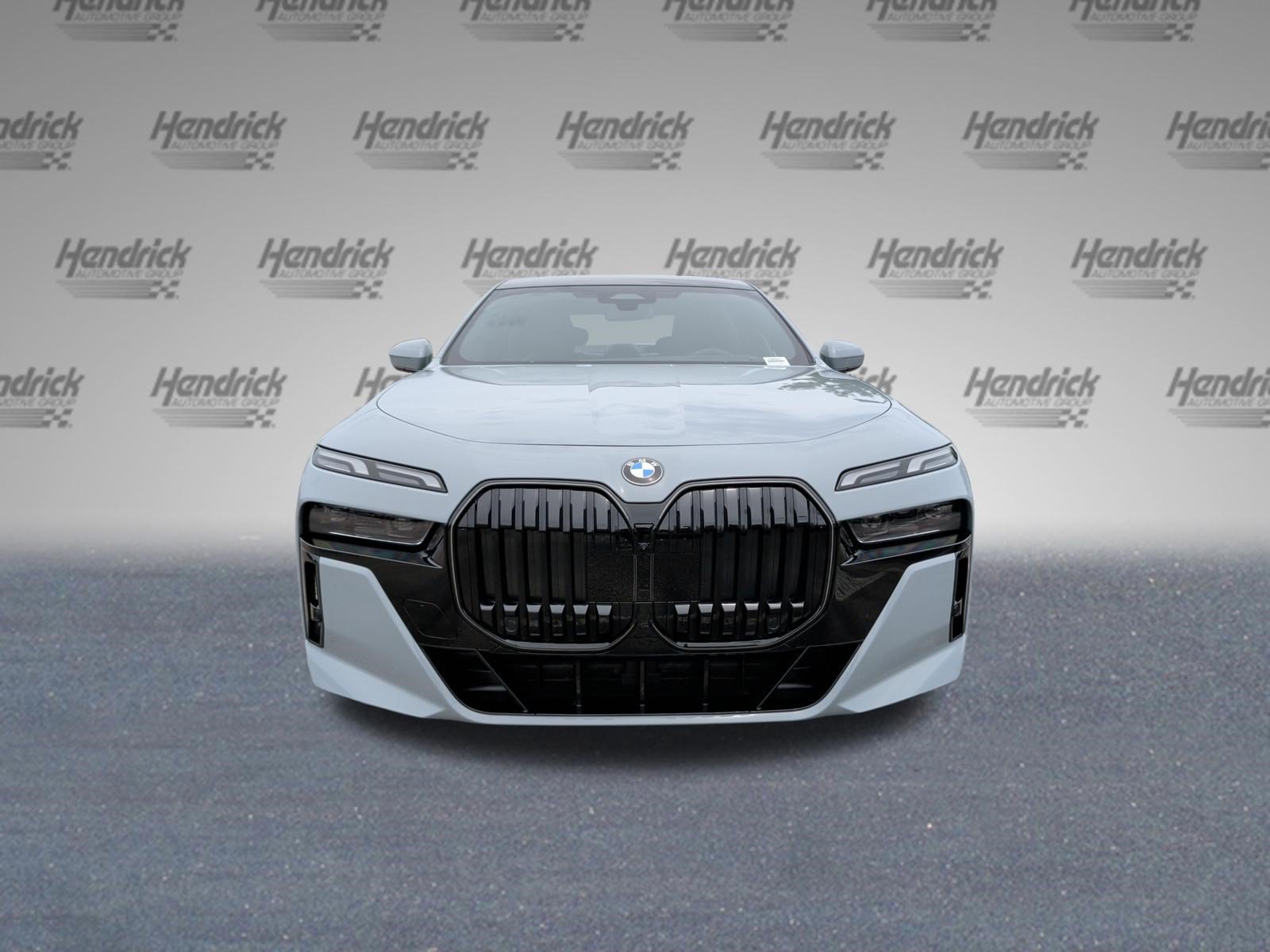 New 2026 BMW 740i RWD image 5