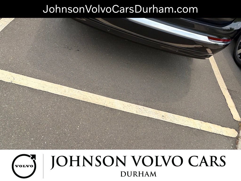 Used 2023 Volvo XC90 B6 Plus AWD/4WD image 7