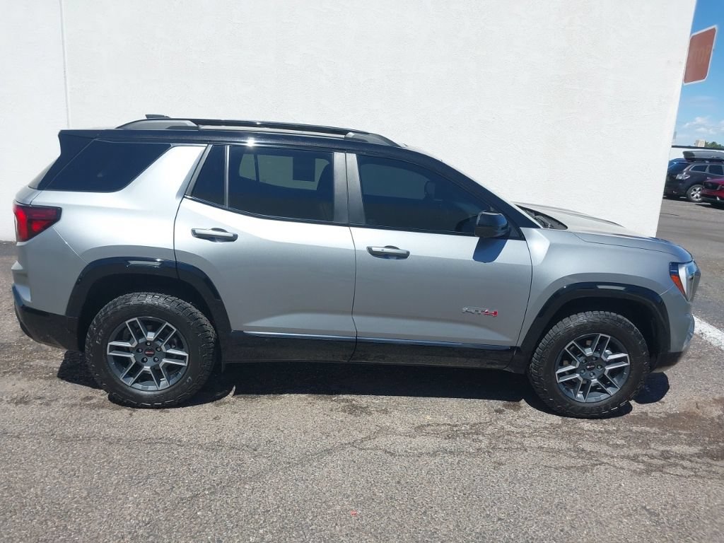 Used 2026 GMC Terrain AT4 w/ Convenience Package III AWD/4WD image 2
