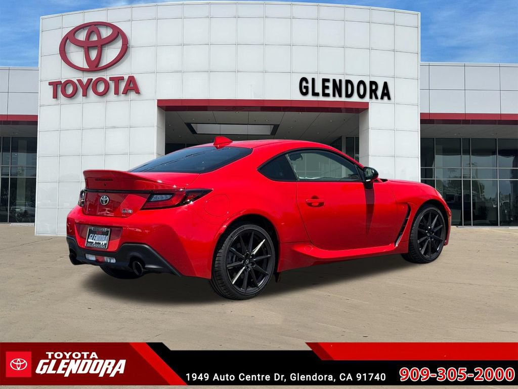 Used 2025 Toyota GR86 Premium w/ ALL Weather Mat Package (TMS) RWD image 11